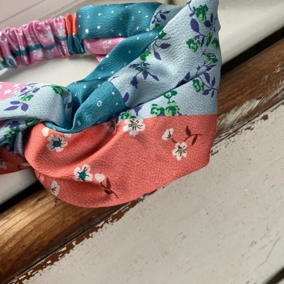 Anthropologie Floral Twist Headband - Picture 4 of 5